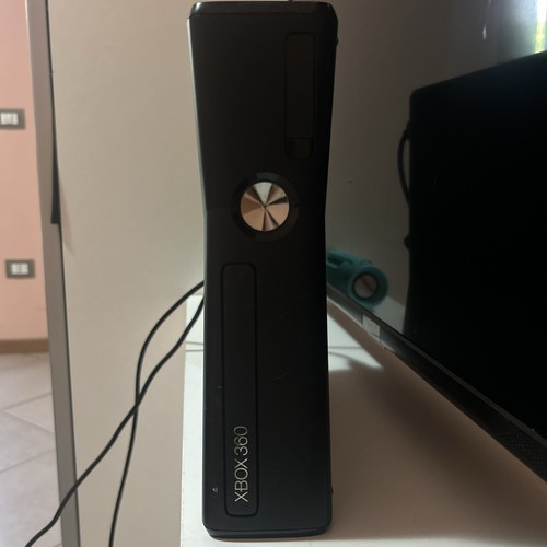 Microsoft xbox 360 slim - slim, 4gb